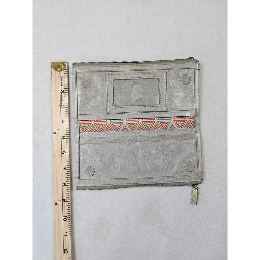 Hobo International Distressed Grey Leather Zip Clutch Wallet Geometric lining